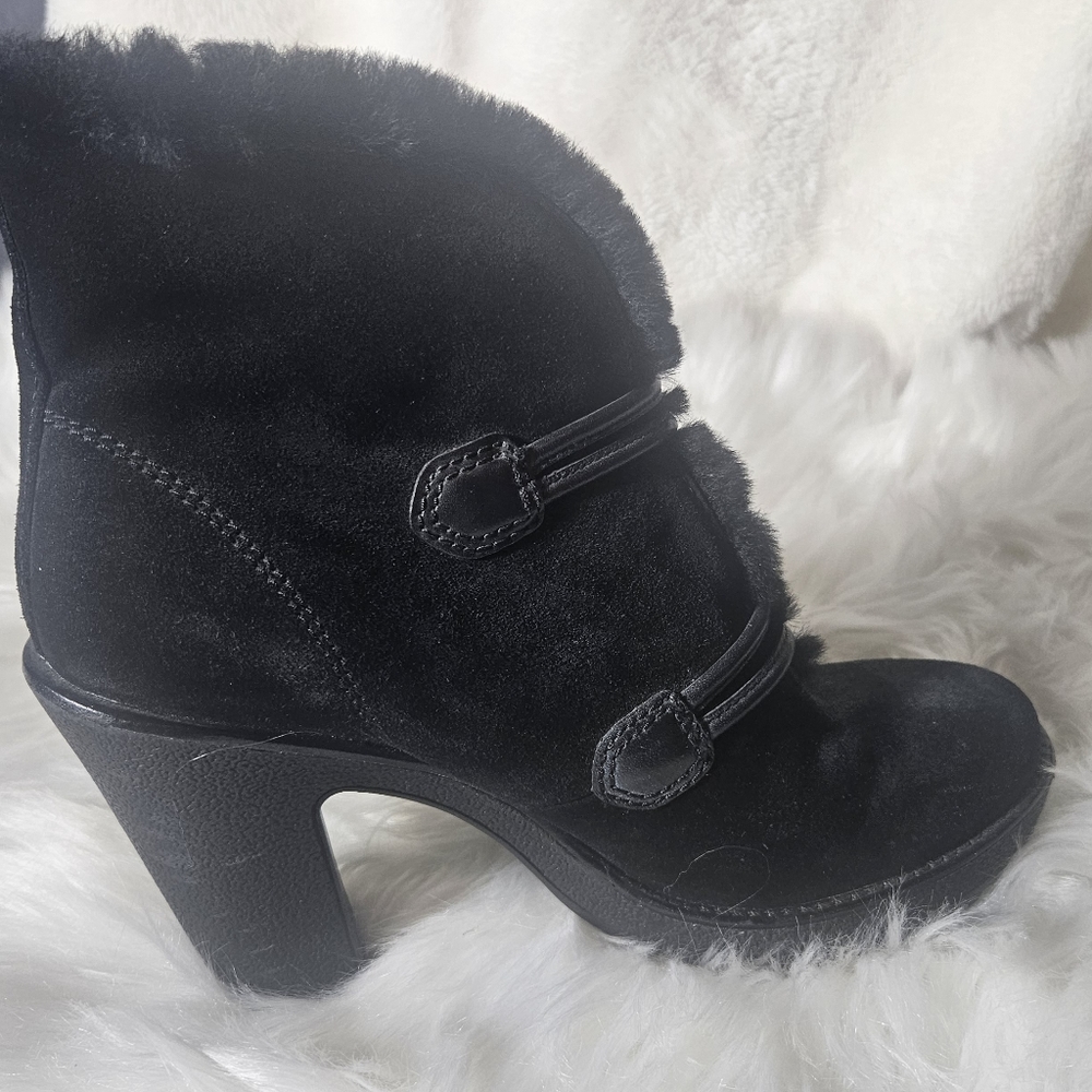 Coach Lenora Shearling Boots - Picture 7 of 9